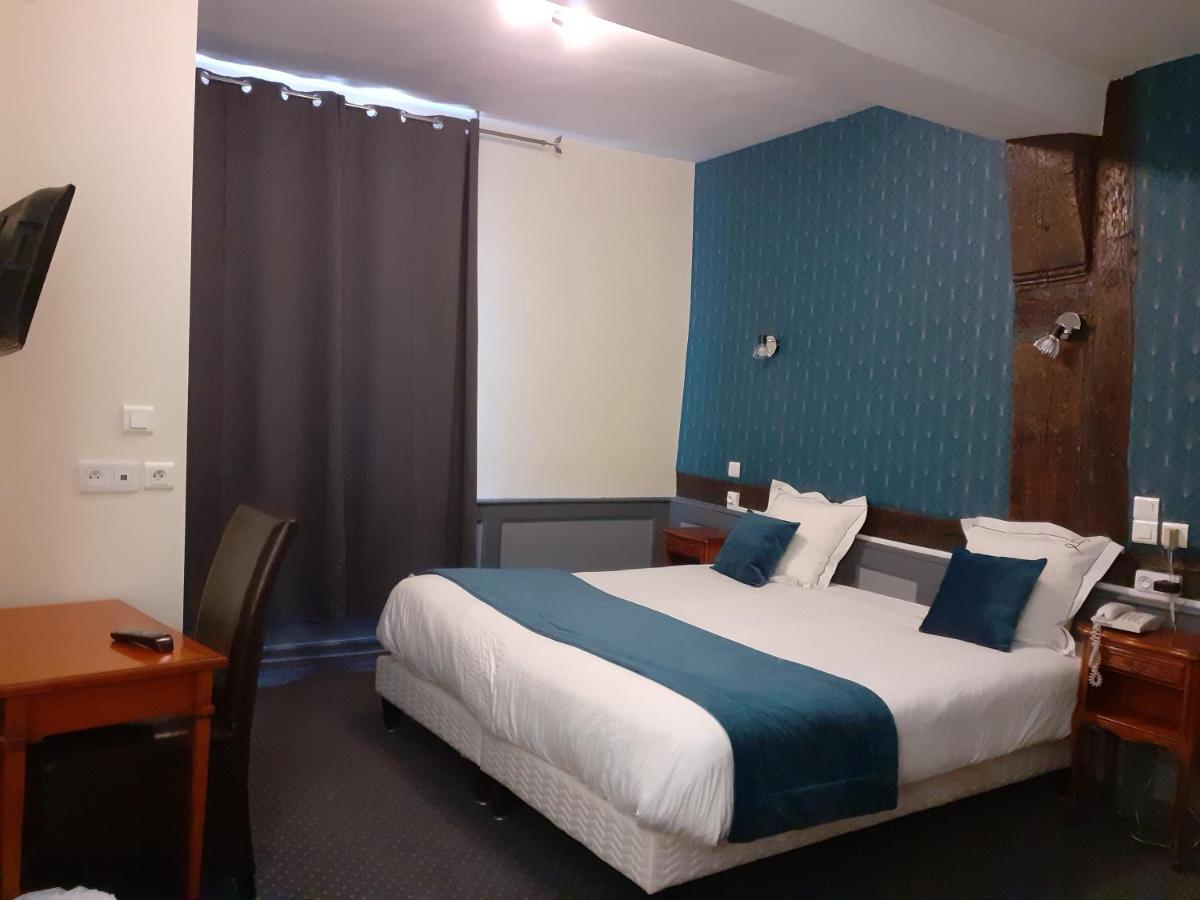Logis Hotel Restaurant De L'Ecu モンバール エクステリア 写真